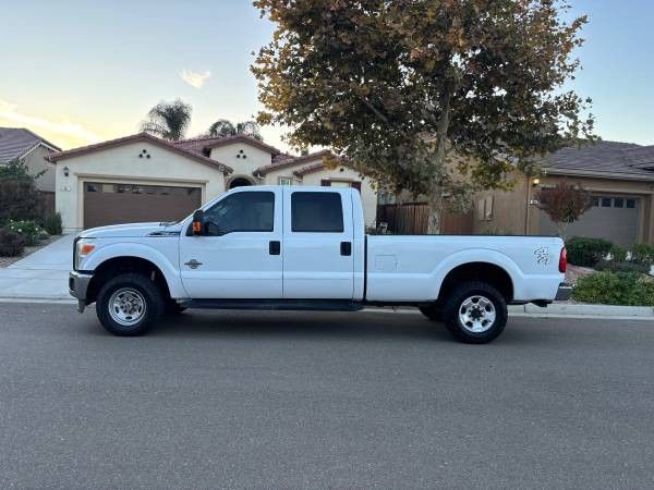 2012 Ford F350 superduty 6.7 power stroke, dies