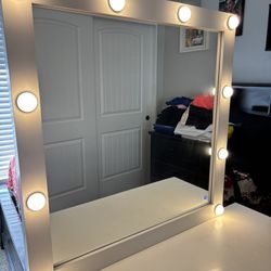 Vanity&stool