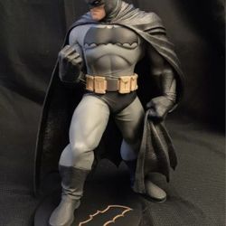 DKIII Batman DC COMICS DESIGNER Series ANDY KUBERT Full Size 12in Statue