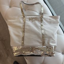 Victoria Secret Zipper Bag