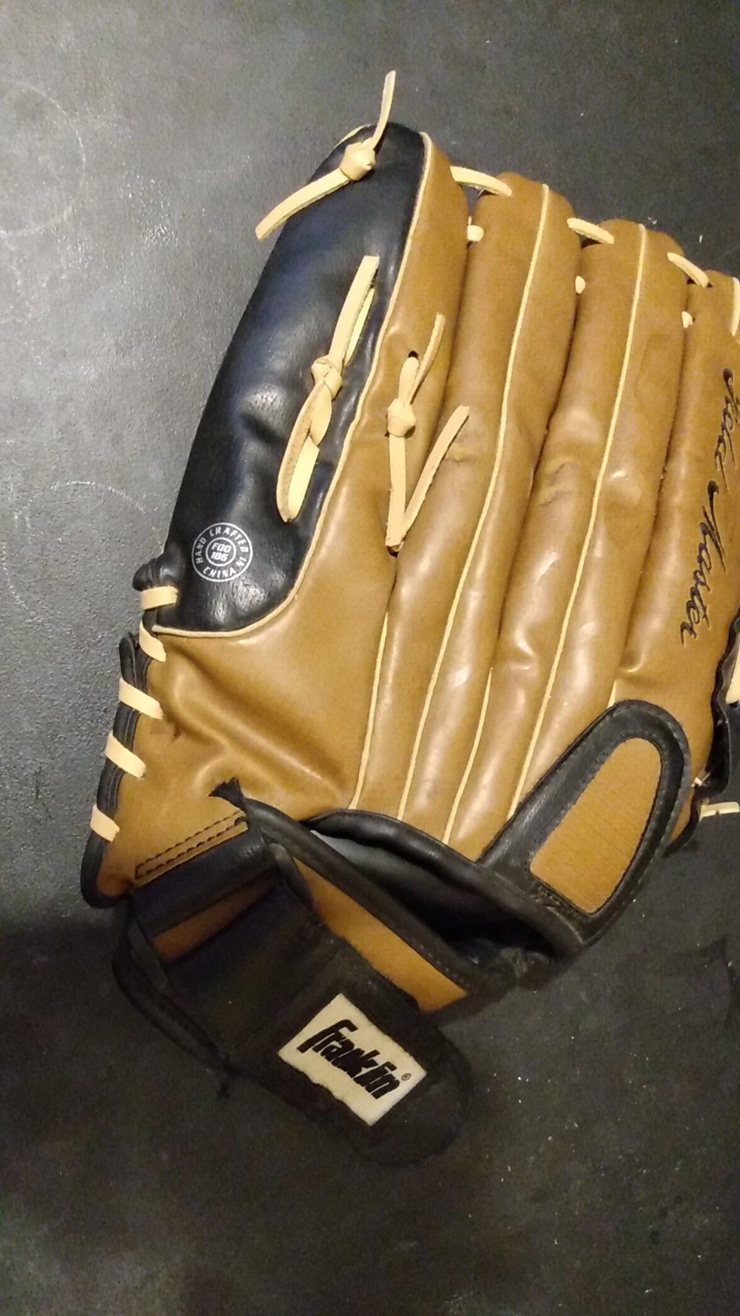 Franklin adult baseball or softball glove 14"