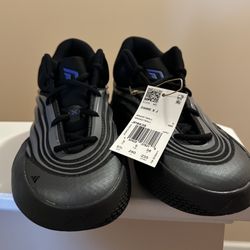 Adidas Dame X Basketball Shoes 5.5Y