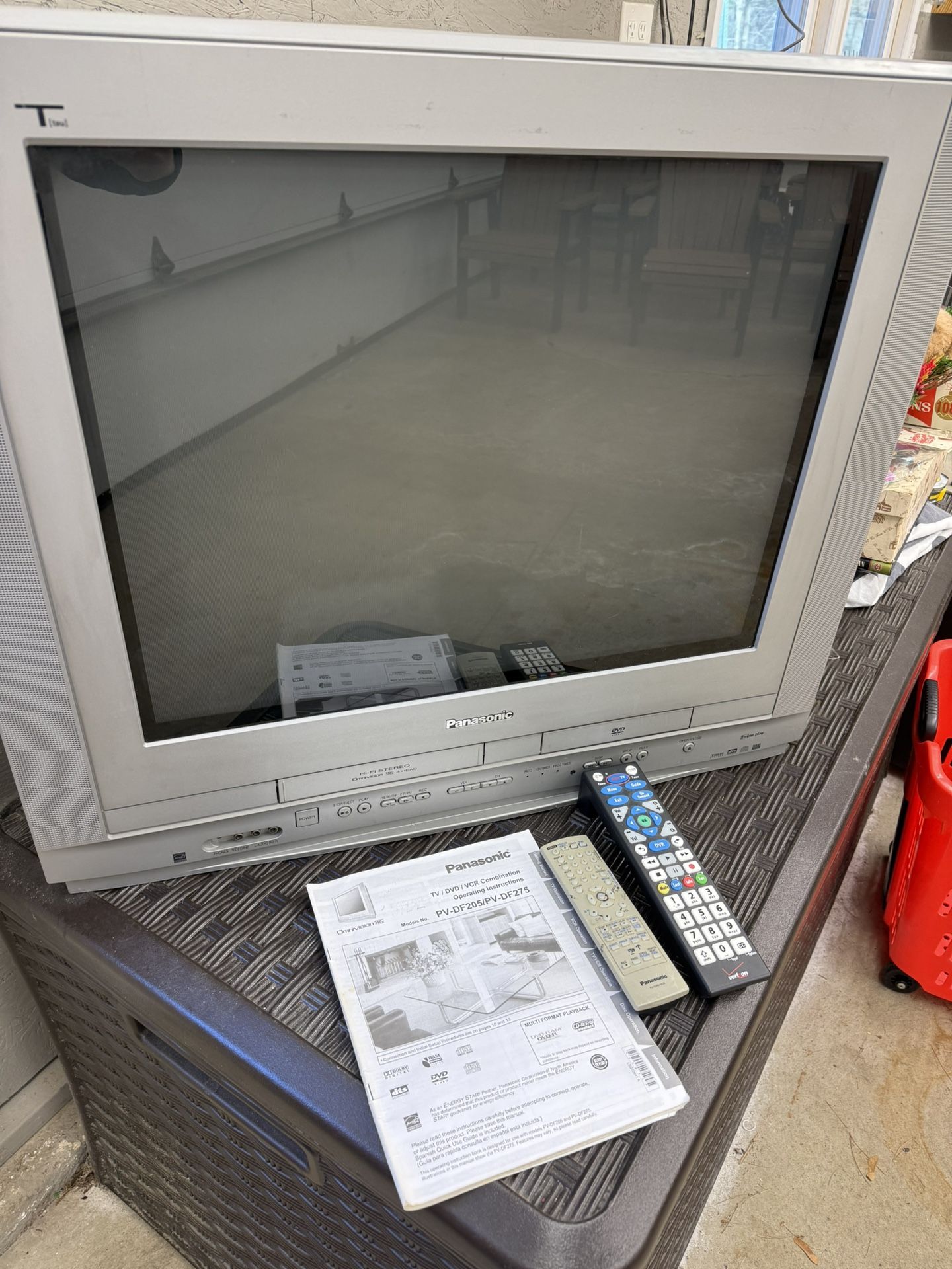 Panasonic 27" CRT TV Triple Play VCR / DVD Combo PV-DF275 Retro Gaming