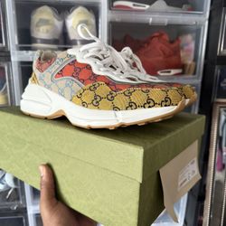 Gucci Rython Sneakers 