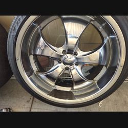 22” Chrome Rims With Tires 