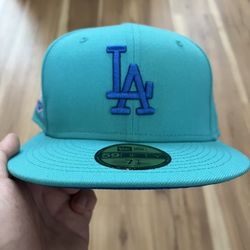 LA Dodgers Fitted Hat 7 1/8