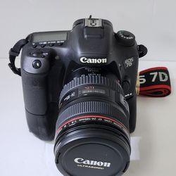 Cannon Digital Camera E0S 7D MARK 2