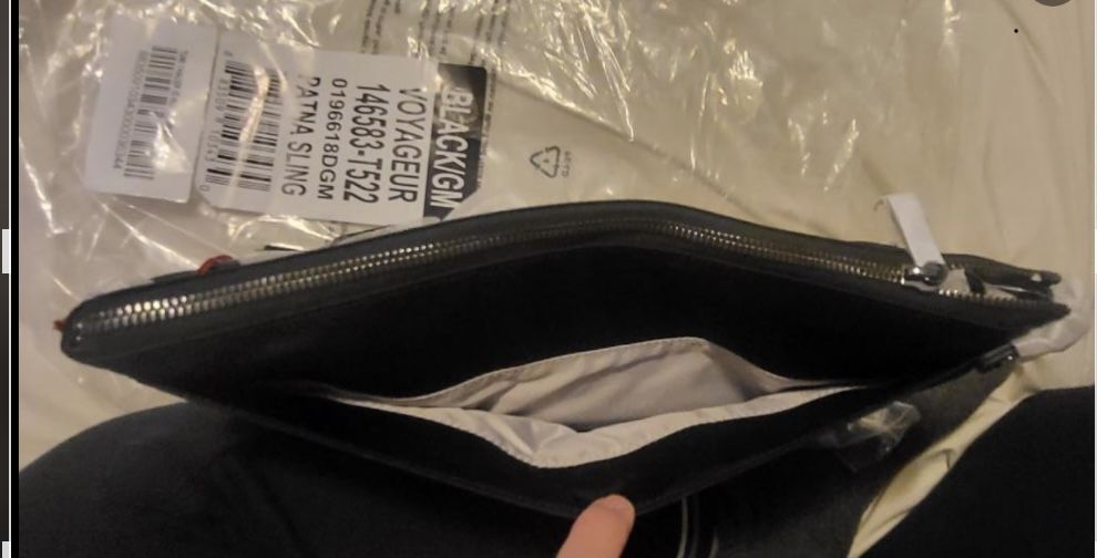 VOYAGEUR PATNA SLING 146583 T522 BLACK $200 RETAILS