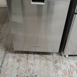 Dishwasher Kitchen In,24"w, GE,24k,Ask18"w Frigidaire 24"w LG 