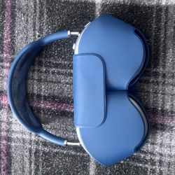 Apple AirPods Max - Sky Blue (Excellent Condition)