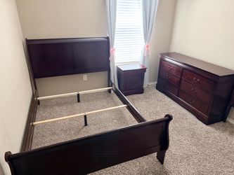 Full bedroom set
