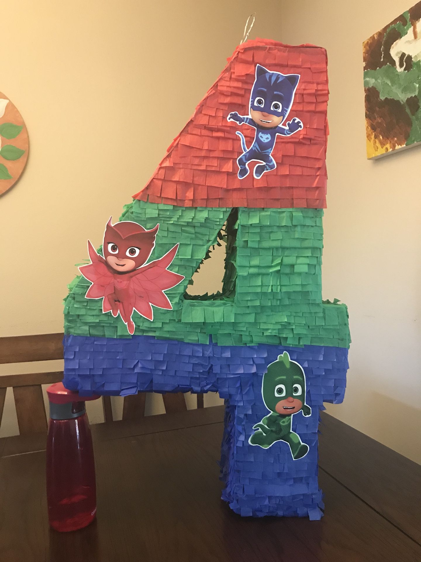 Pj Masks Piñata & Totem Pole