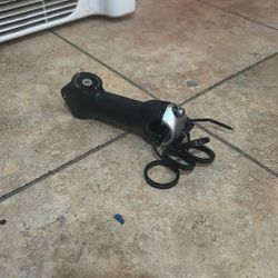 Bike stem with spacers and top cap