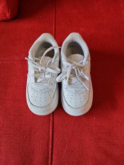 Nike Toddler Shoes Size 8