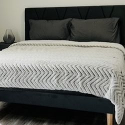 Bed With 12” Mattress In Excellent Condition 