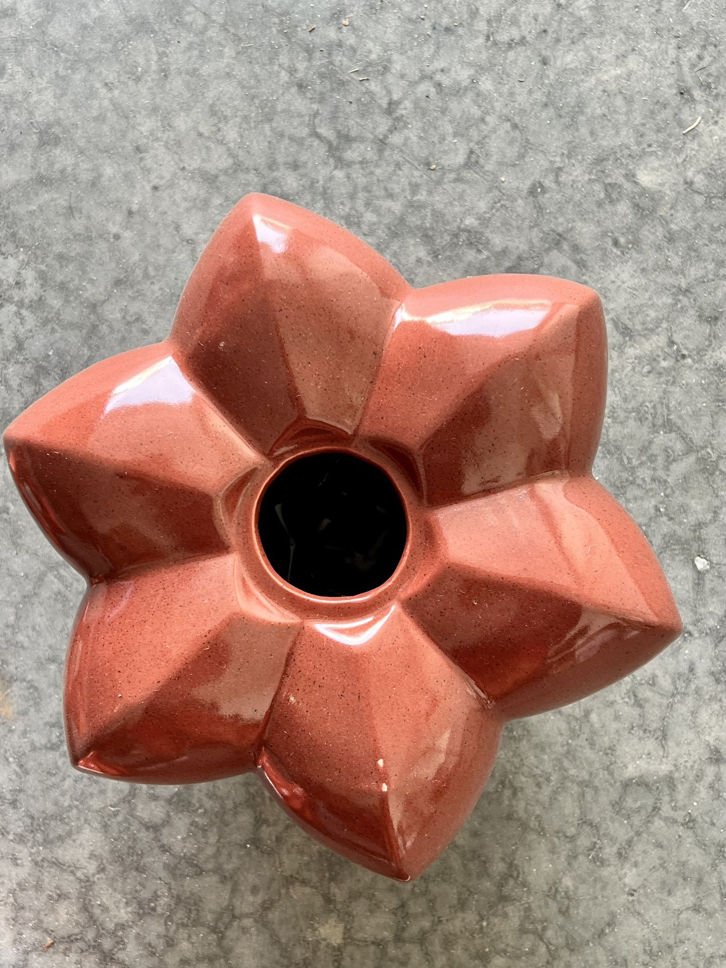 Flower Shaped Vase from Haeger