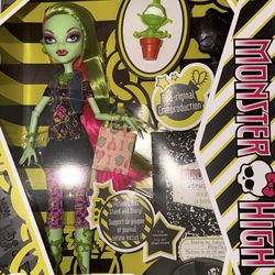 - Venus McFlytrap monster high doll