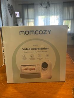 Mom cozy camera for baby