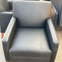 Bernhardt Leather Lounge Chairs 