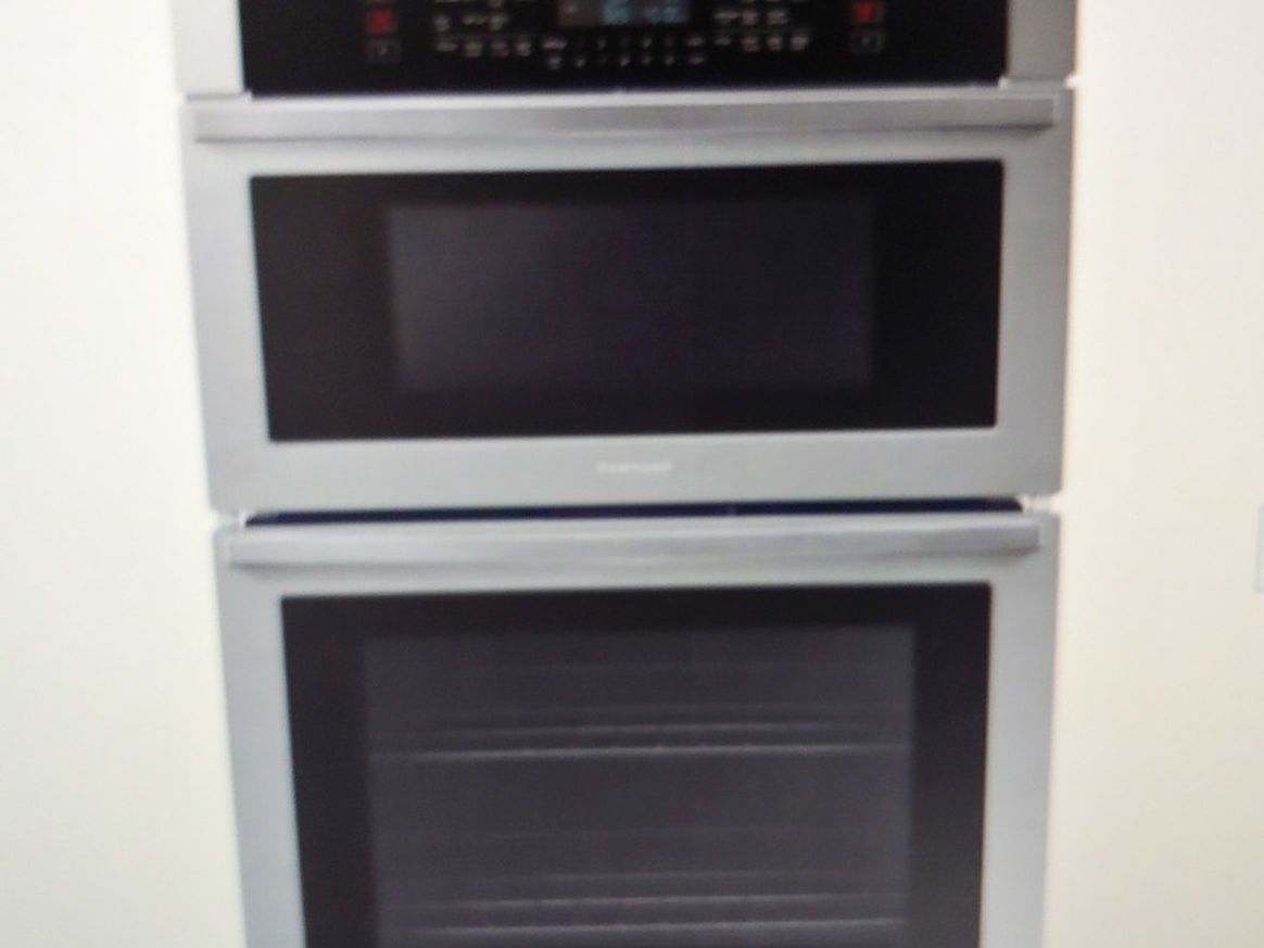 Brand New Inbox Samsung 30-inch Self Cleaning Oven With Microwave At Top Combo Stainless Steel