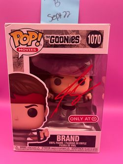 Goonies brand signed funko 1070 Josh brolin