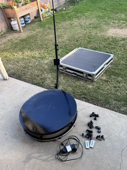 360 Photo Booth FOR SALE 3ppl - Used In Great Condition