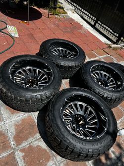 20x12 on 33s