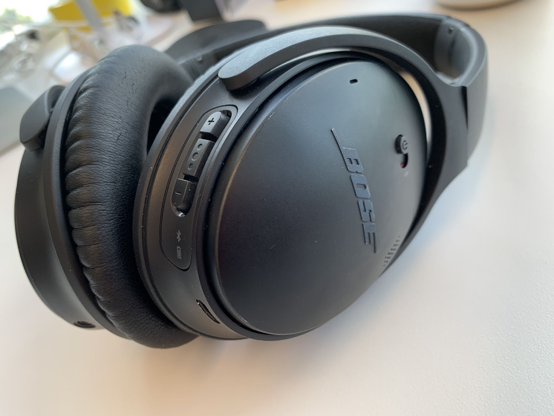 BOSE wireless QC35 headphones