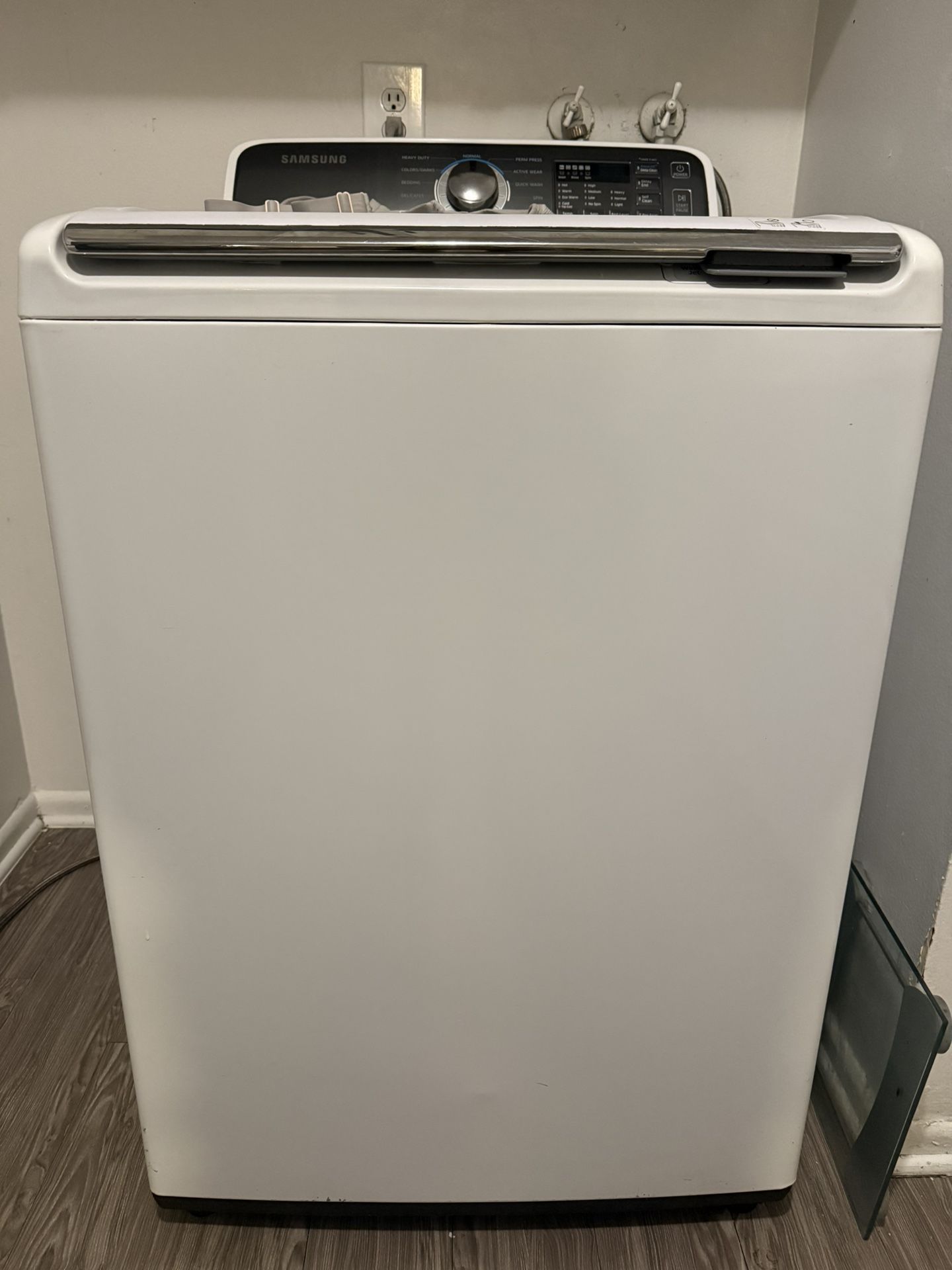 SAMSUNG WASHER & DRYER