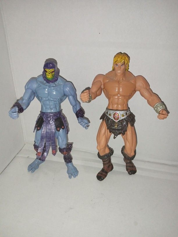 MOTU Skeletor and He-man 200x figures