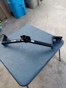 DrawTite U-Haul tow hitch.