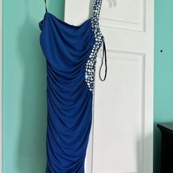Women’s maxi dress Size Medium (blue) with Rhinestones 