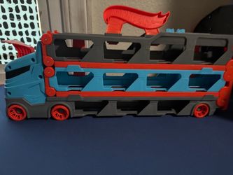 Hot Wheels Mega Hauler Transporter Truck