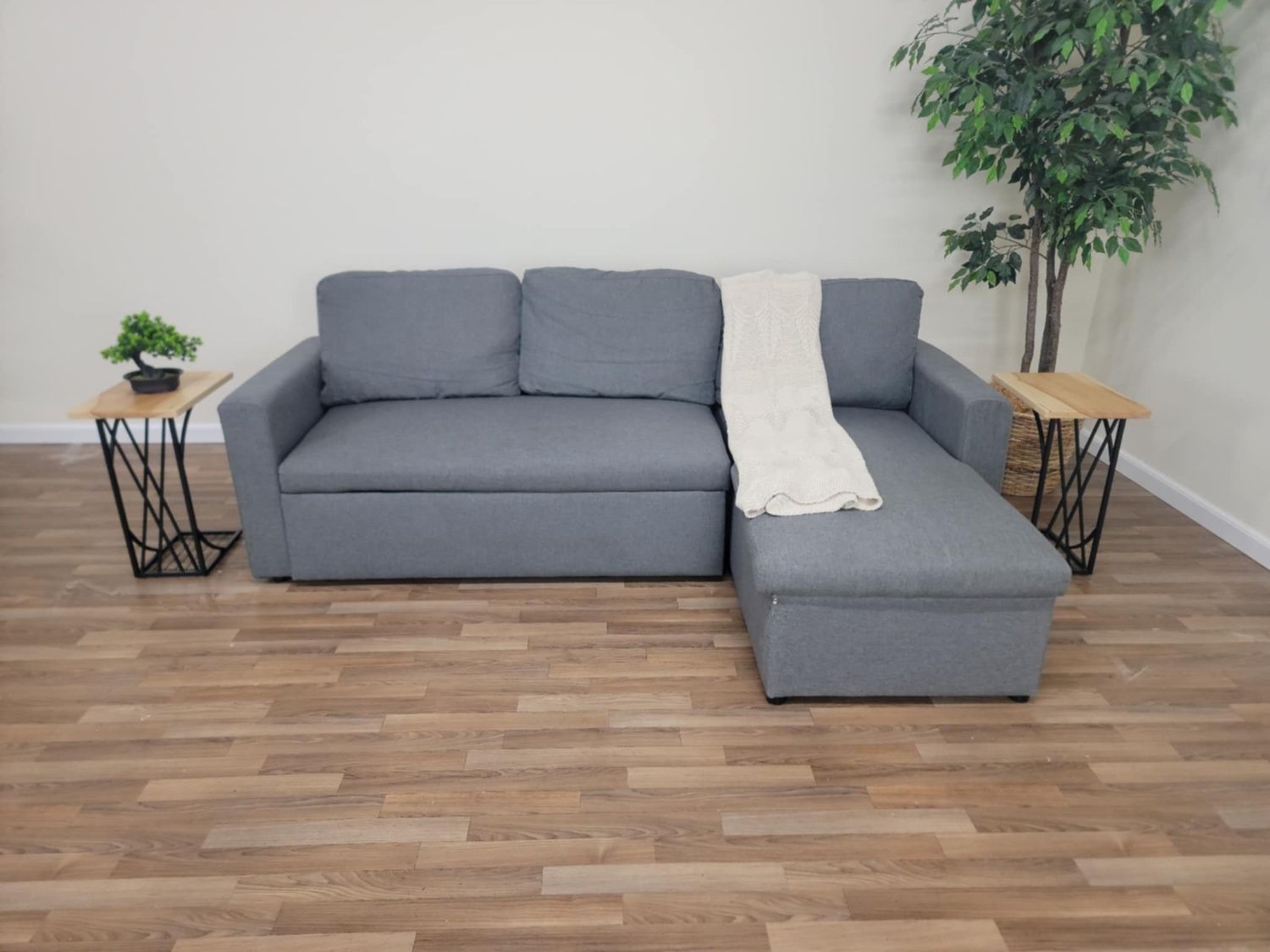 DELIVERY AVAILABLE Sectional Couch