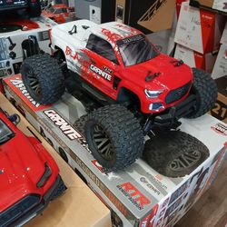 Brushless Electric RC Monster Truck 4x4 50 Mph Out Of The Box