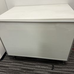 White Cabinet 