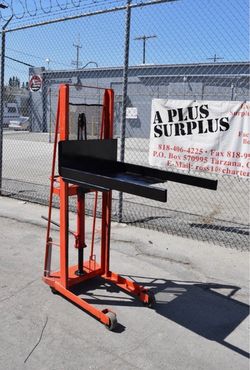 WESCO STACKER NEW HYDRAULIC CYLINDER FORKLIFT DIE TABLE LIFT PLATFORM TRUCK USA
