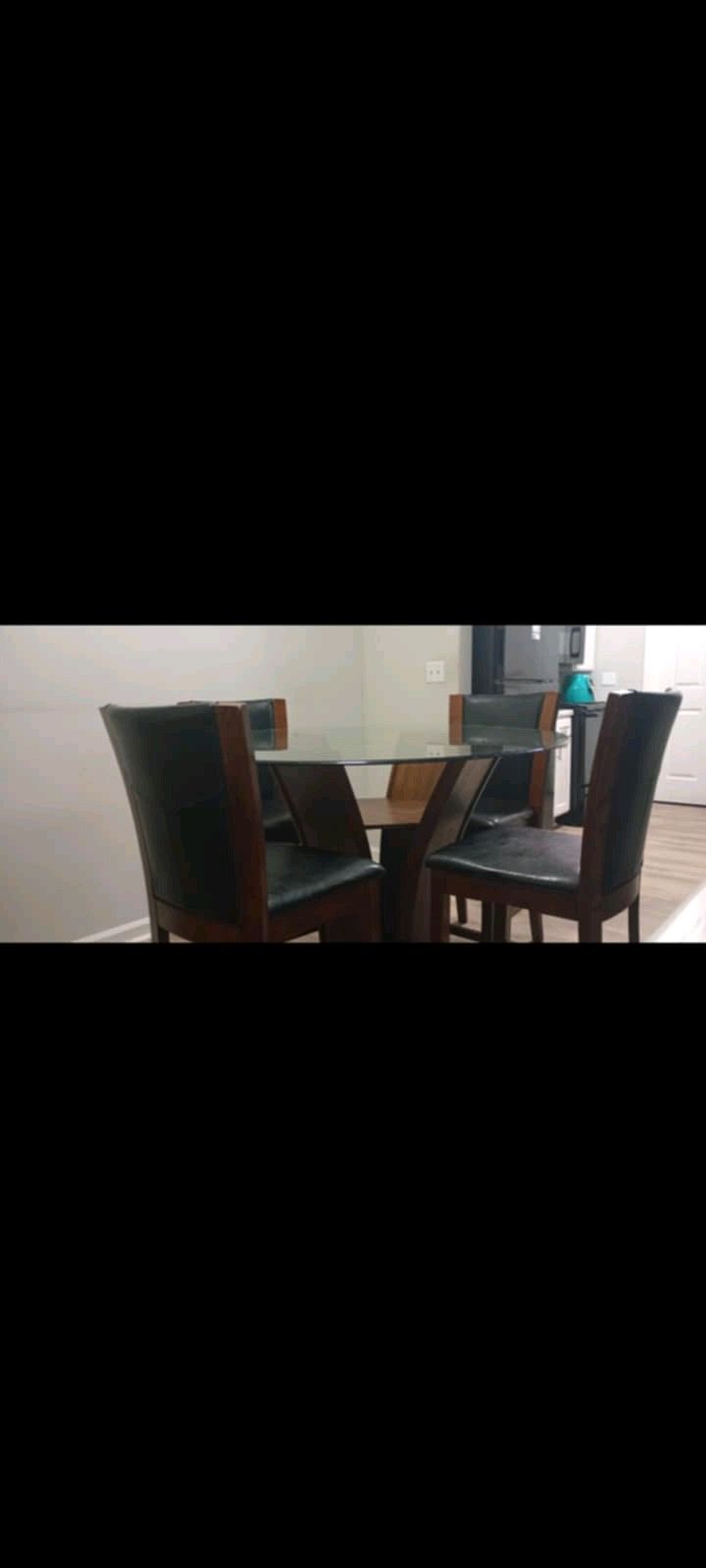Five Piece Dining Set