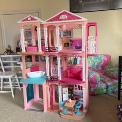 2017 barbie dream house sales