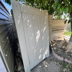 Vinyl Fence For Sale