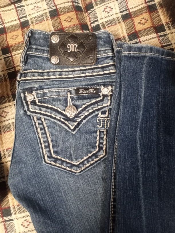 Miss Me Jeans Size 24 Skinny. Used Good Condition