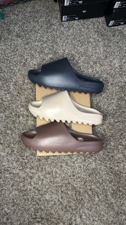 Yeezy Slides
