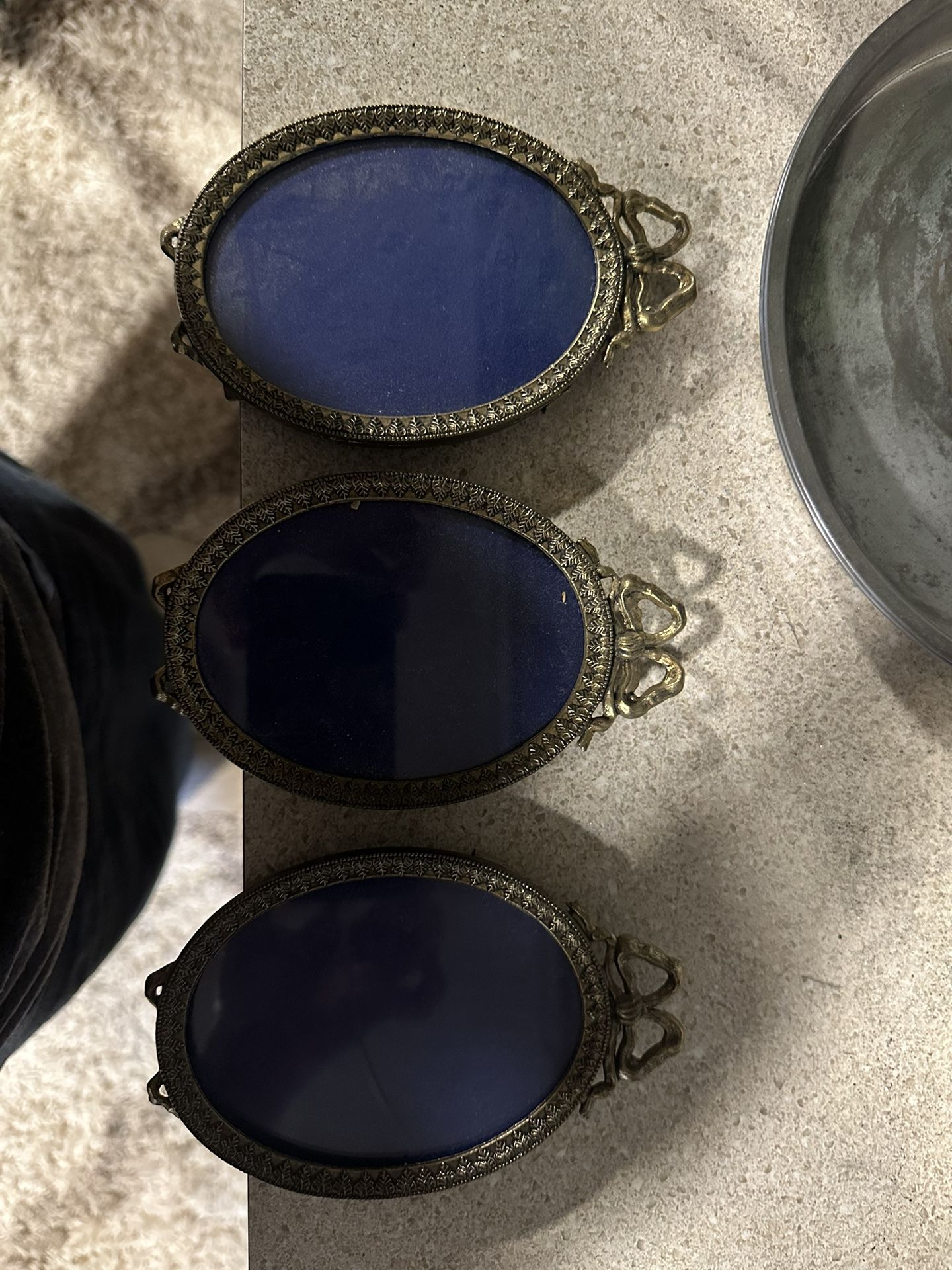 Vintage small picture frames made in Italy