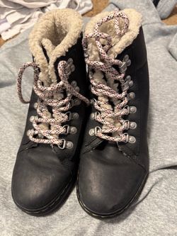 size 6 women’s doc martens