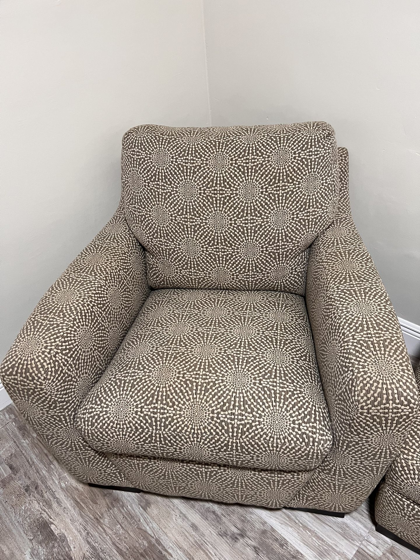 Accent Chair with Ottoman
