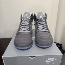 Air Jordan 5 Sz 11 wolf grey