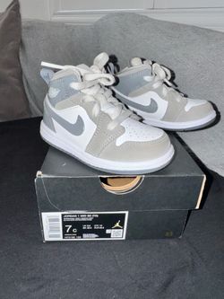 Toddler Air Jordan 1 Mid SE Size 7C w/ Box