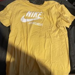 Nike Shirt $15 Xl