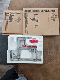 Pampered Chef Corer/Peeler/Slicer