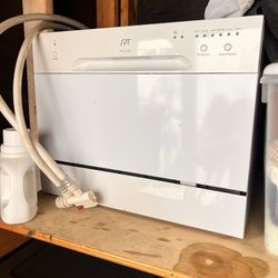 Dishwasher 